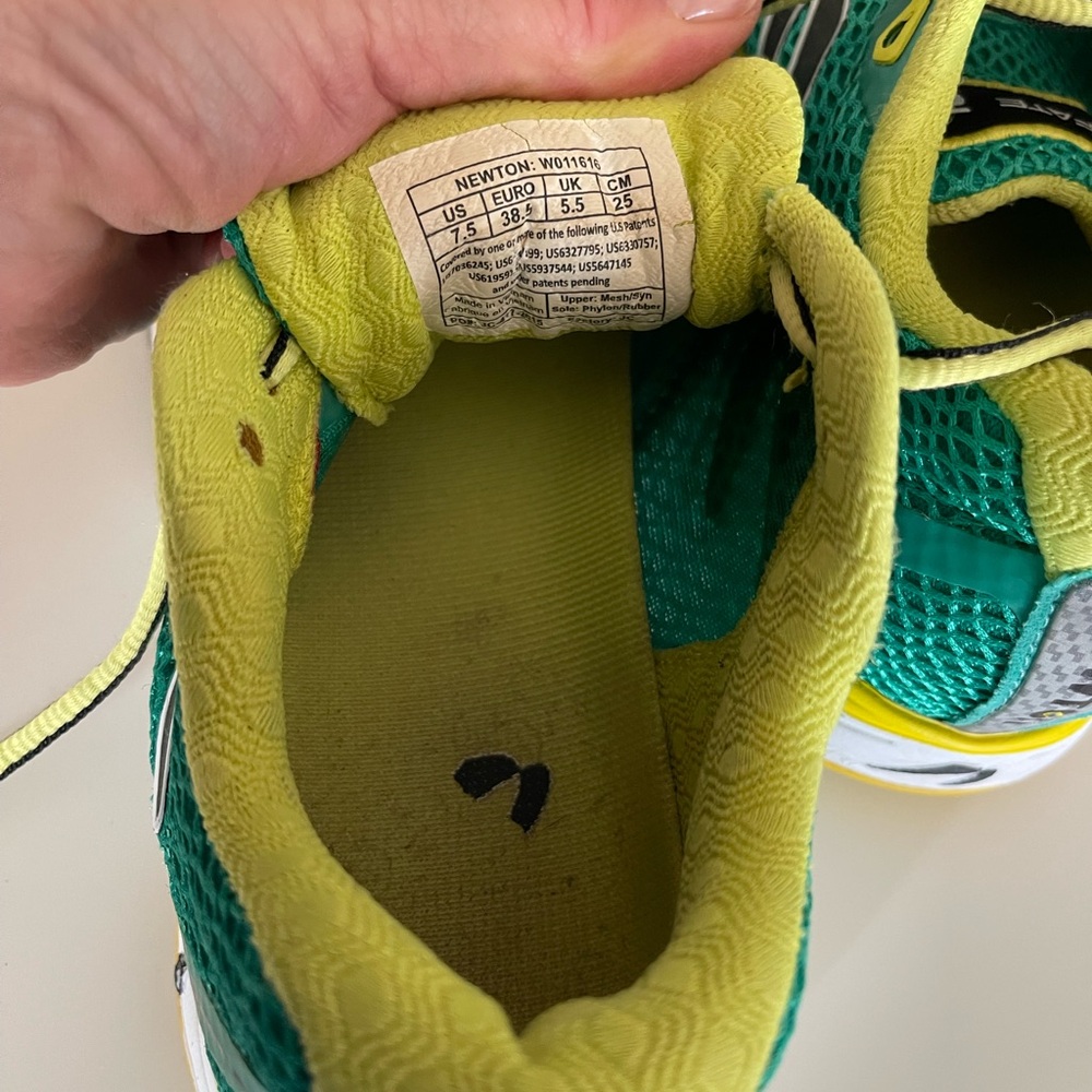 Newton Fate ll Running Shoes. 7.5 - Picture 4 of 5